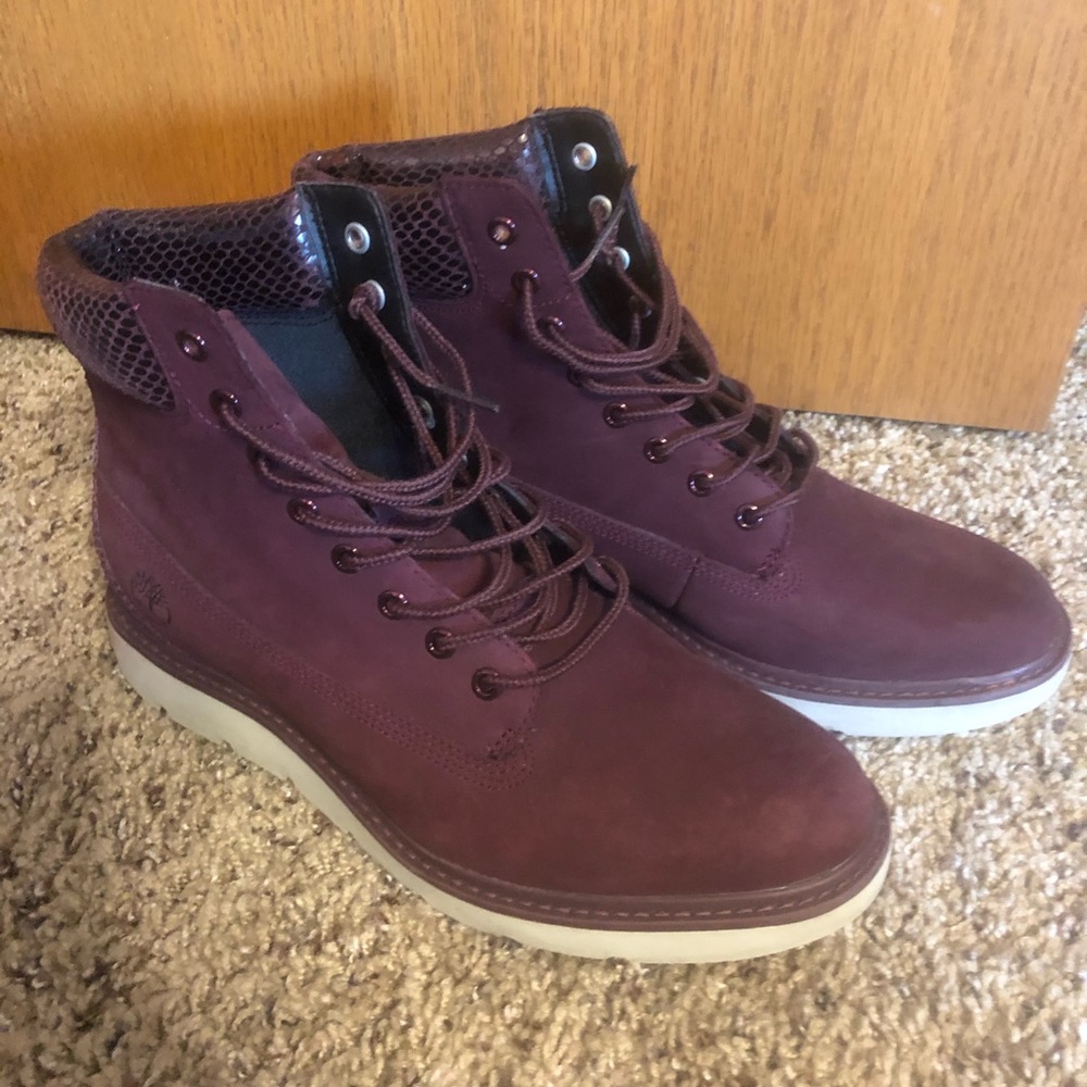 Women’s Timberland Maroon Boots